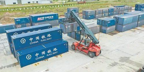 2023年前10月廣西鐵水聯(lián)運貨物151萬標箱